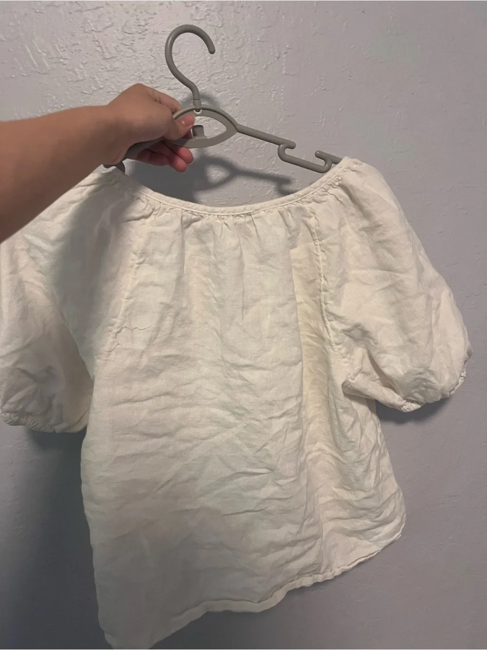 Abercrombie & Fitch Cream Peasant Puff Sleeve Linen and Cotton Blend Top